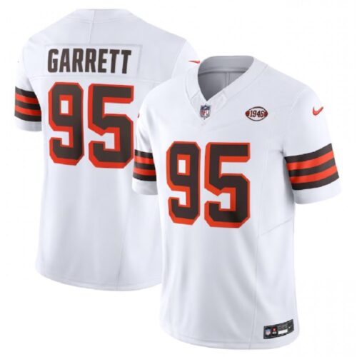 68613e963f516_1 Men's Cleveland Browns #95 Myles Garrett White 2023 F.U.S.E. 1946 Collection Vapor Untouchable Limited Stitched Jersey