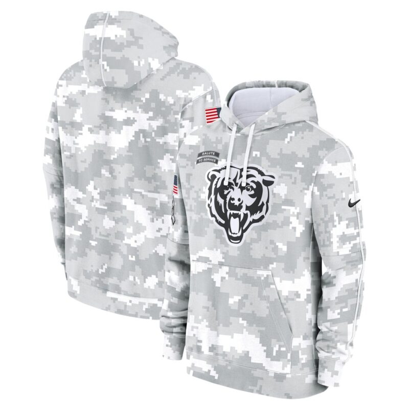 68614529b4f1b_1 Men's Chicago Bears Arctic Camo 2024 Salute to Service Club Fleece Pullover Hoodie