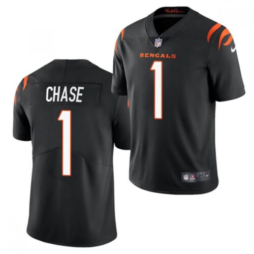 68615c665457f_1 Youth Cincinnati Bengals #1 Ja'Marr Chase 2021 NFL Draft Black Vapor Untouchable Limited Stitched Jersey