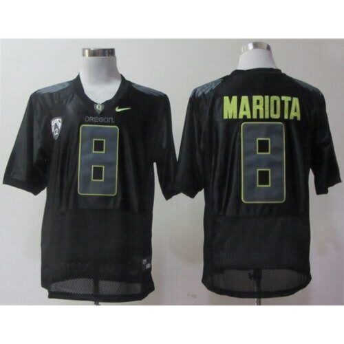 6861ccba2dc22_1 Ducks #8 Marcus Mariota Black Pro Combat Pac-12 Stitched NCAA Jersey