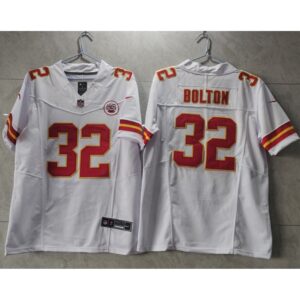 686200943cc67_1 Men's Kansas City Chiefs #32 Nick Bolton White 2023 F.U.S.E. Vapor Untouchable Limited Stitched Jersey