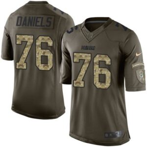 686215d4c3bf5_1 Packers #76 Mike Daniels Green Men's Stitched NFL Limited Salute To Service Jersey