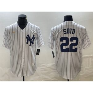 68631f2db5586_1 Men's New York Yankees #22 Juan Soto White Cool Base Stitched Baseball Jersey