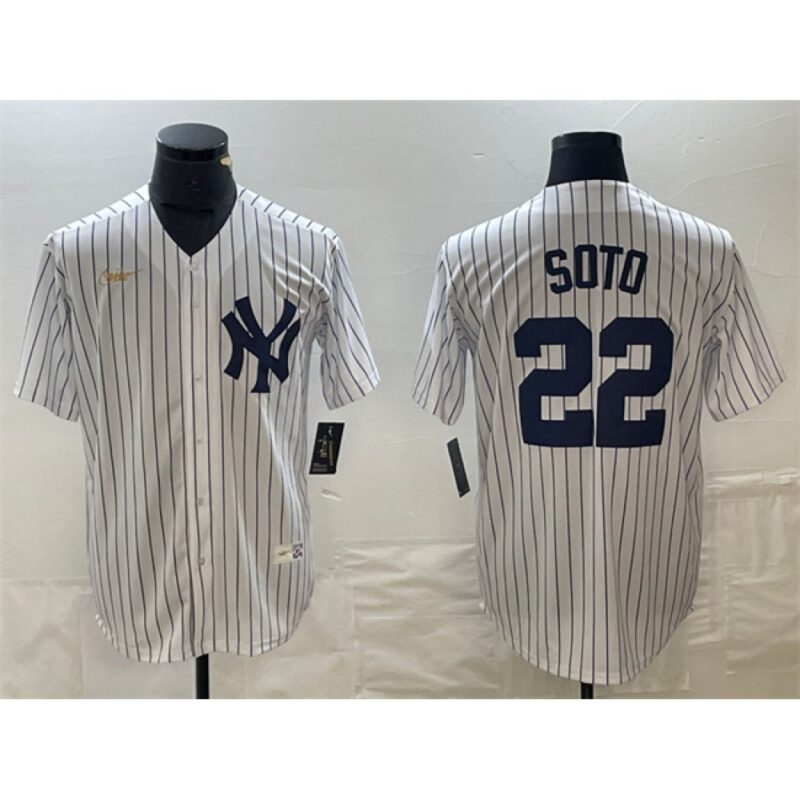 68631f2db5586_1 Men's New York Yankees #22 Juan Soto White Cool Base Stitched Baseball Jersey