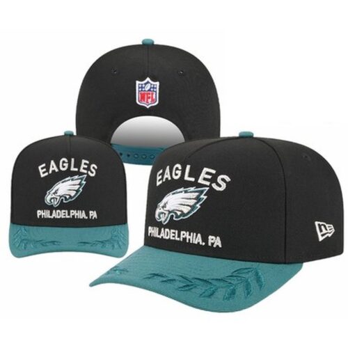 6863ecfa81ed0_1 Philadelphia Eagles Adjustable Hat