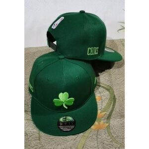 6863f2e36f799_1 Boston Celtics Snapback Hat