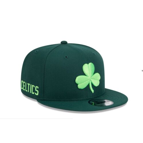 6863f30abf5fa_1 Boston Celtics Snapback Hat