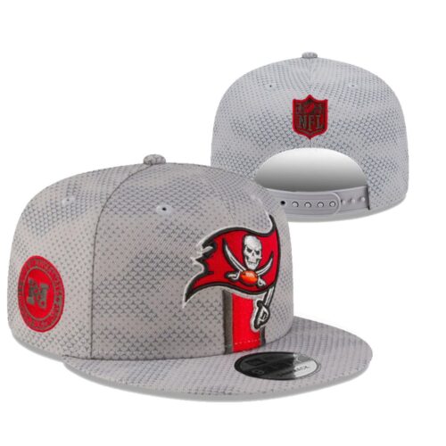 6863f8b88042e_1 Tampa Bay Buccaneers Snapback Hat