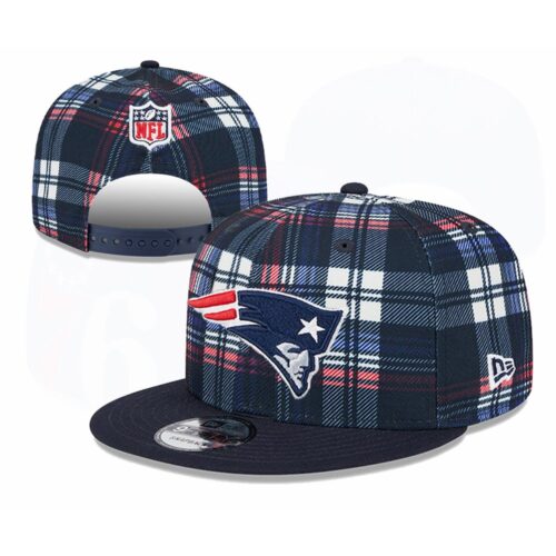6863f8dbf0399_1 New England Patriots Snapback Hat