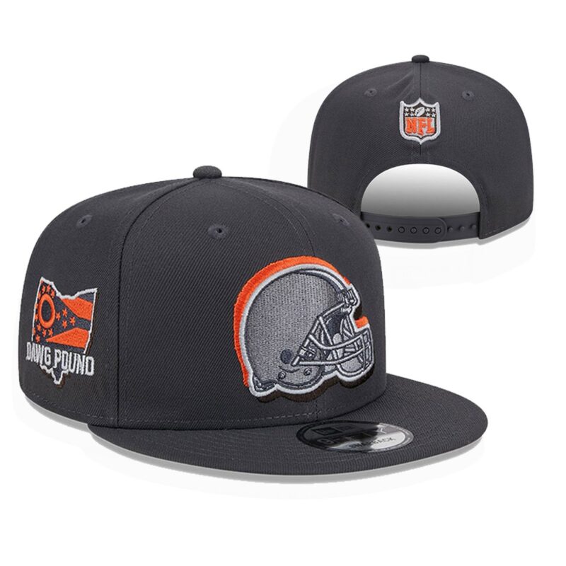 6863fdb805bfd_1 Cleveland Browns Snapback Hats