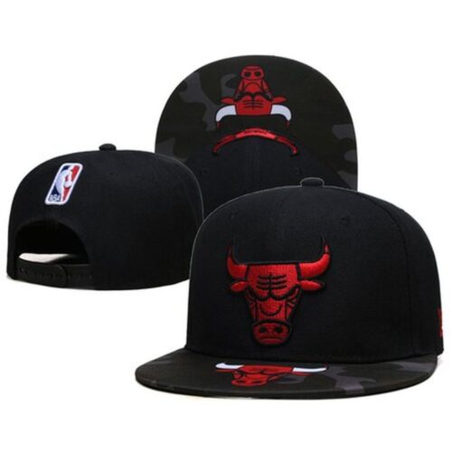 686408030ef82_1 Chicago Bulls Snapback Hat