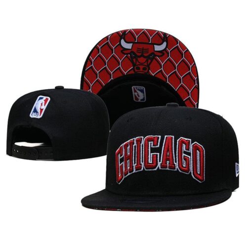 686412a7f2fb0_1 Chicago Bulls Snapback Hat