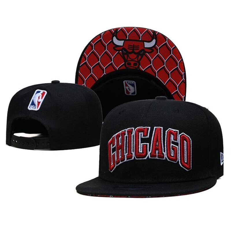 686412a7f2fb0_1 Chicago Bulls Snapback Hat
