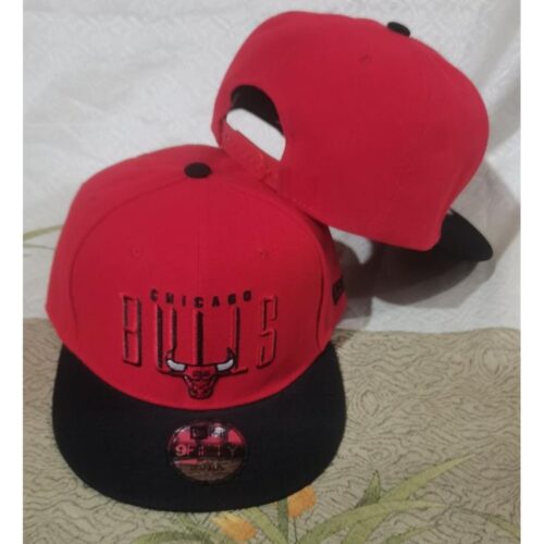 686412b9b26c4_1 Chicago Bulls Snapback Hat