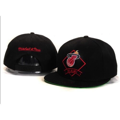 686413256fd5a_1 Miami Heat Snapback Hat