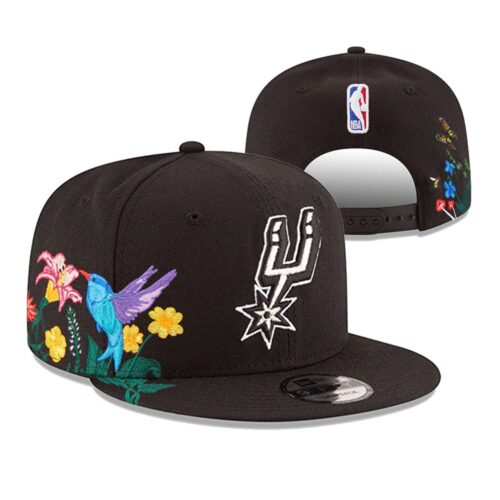 6864192bdee8a_1 San Antonio Spurs Snapback Hat