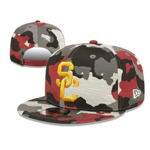 h157075_1 USC Trojans Snapback Hat