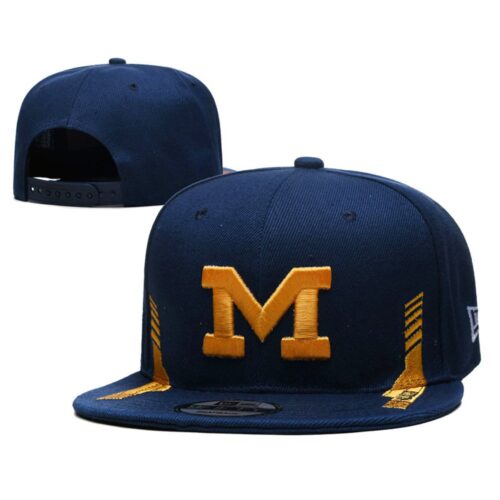 h157077_1 Michigan Wolverines Snapback Hat